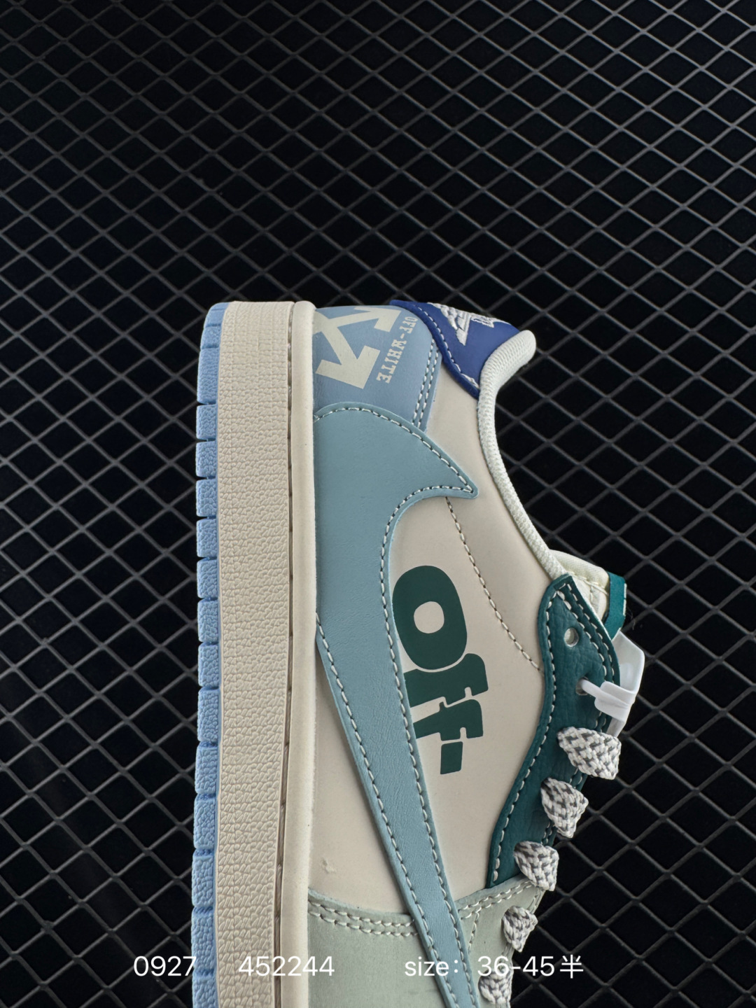 Travis Scott x Air Jordan 1 Low